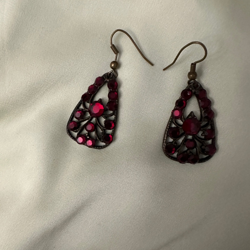 Vintage-Inspired Ruby Red Earrings